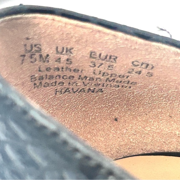 Naturalizer Havana Flat Size 7.5 Snakeskin Embossed Leather Pointed Toe Black - Picture 11 of 12